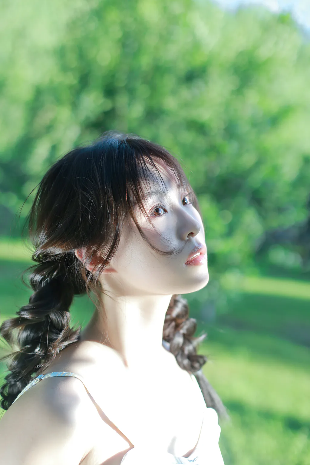 [YITUYU艺图语]2023.03.10 花与少女 大萌[21+1P/172MB]插图