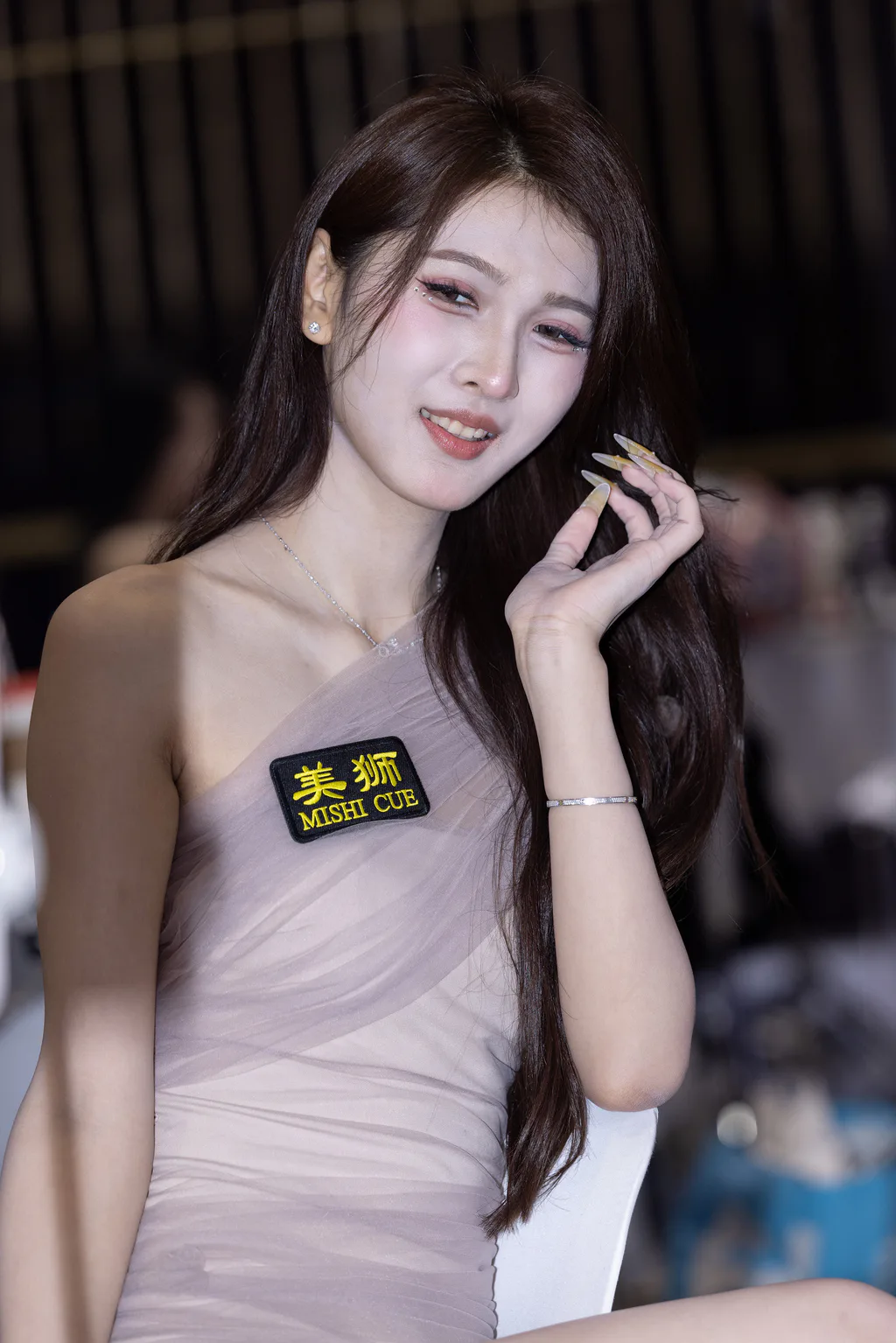 精选街拍作品 NO.6613 网荭车模蔡悦高跟镁足[104P/171MB]插图2