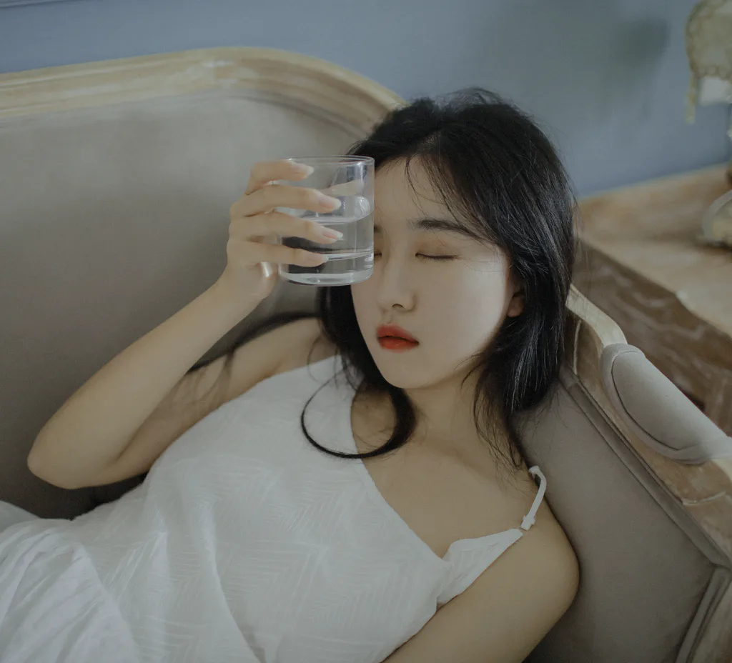 [YITUYU艺图语]2023.03.09 In Blue 知岫[30+1P/453MB]插图