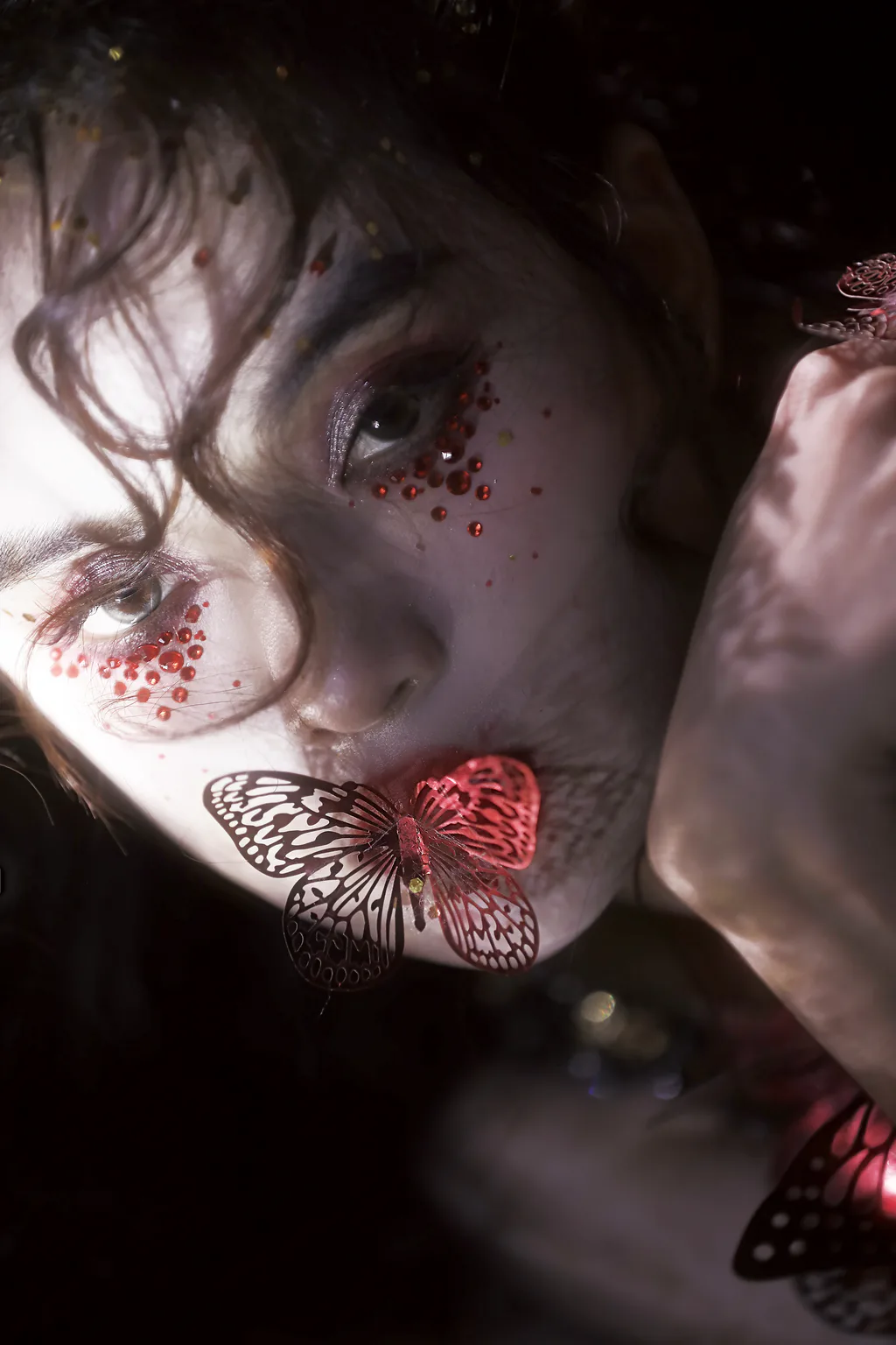 [YITUYU艺图语]2023.03.06 电子红蝶 Linglingxue_[26+1P/203MB]插图