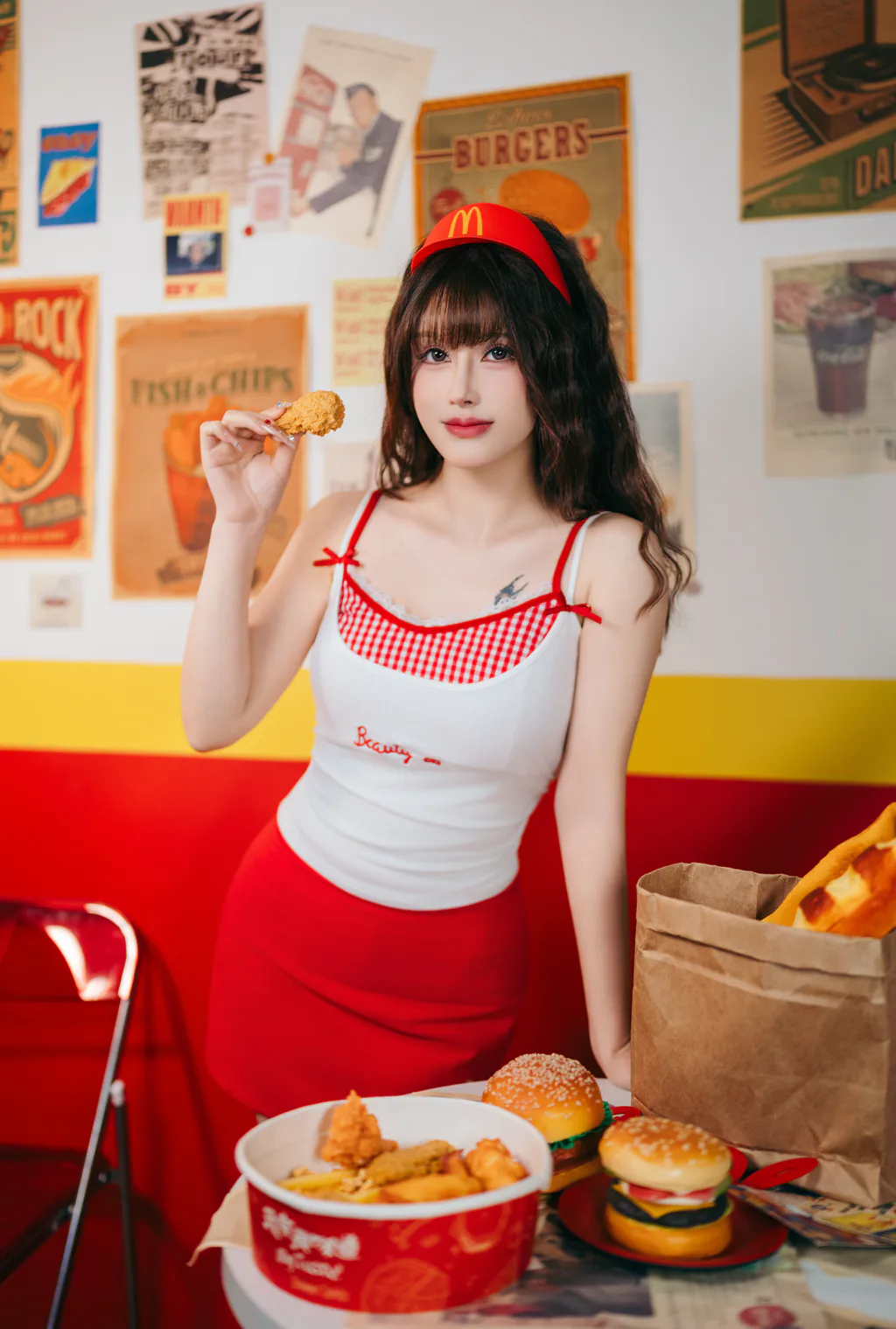 鹿八岁 – 麦门打工日记[17P/490MB]插图3