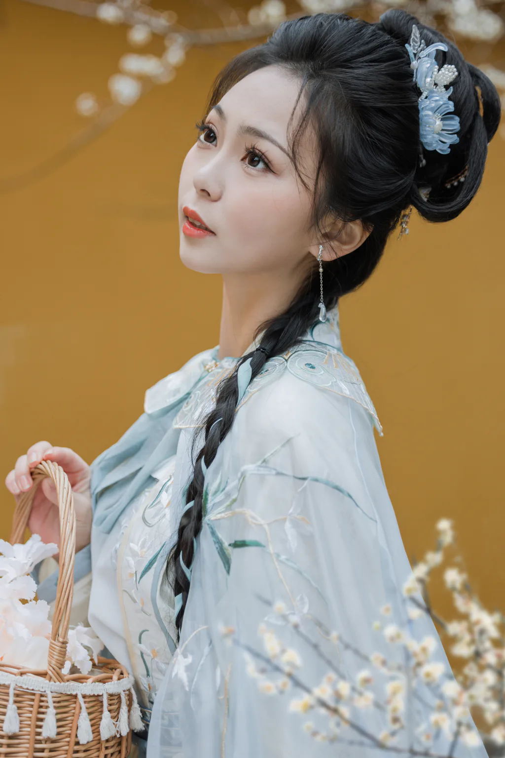 [YITUYU艺图语]2023.03.15 青梅 阡墨红尘[27+1P/580MB]插图