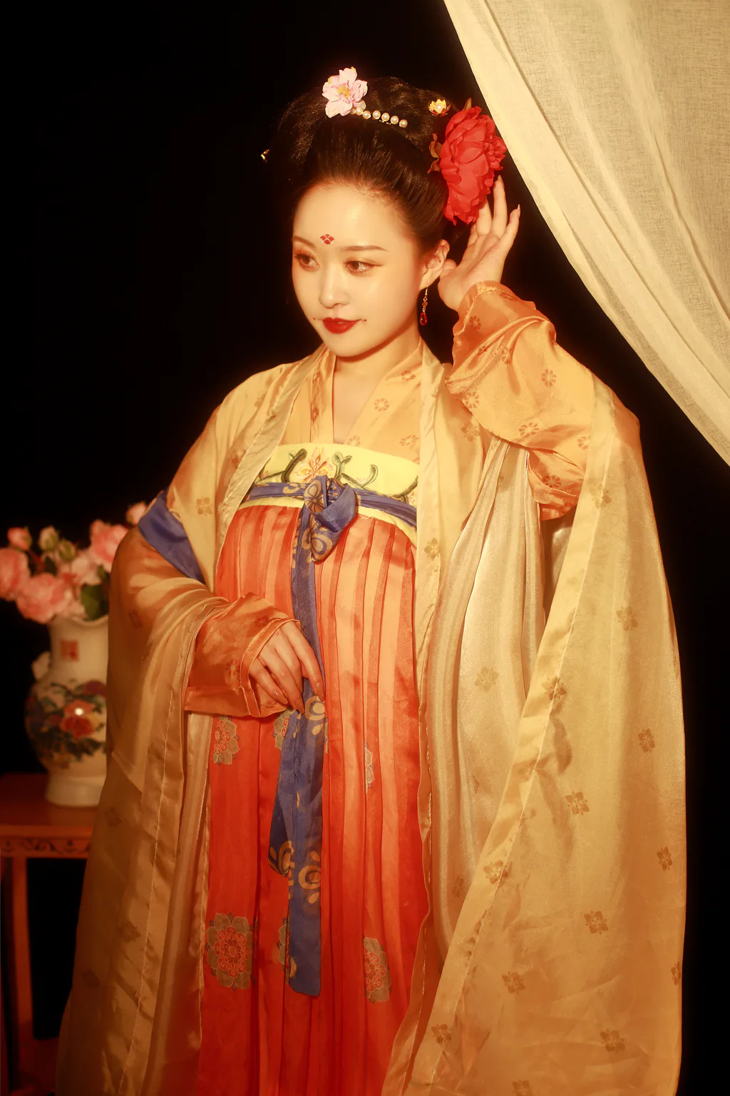 [YITUYU艺图语]2023.03.12 长恨歌 小朱[21+1P/223MB]插图2