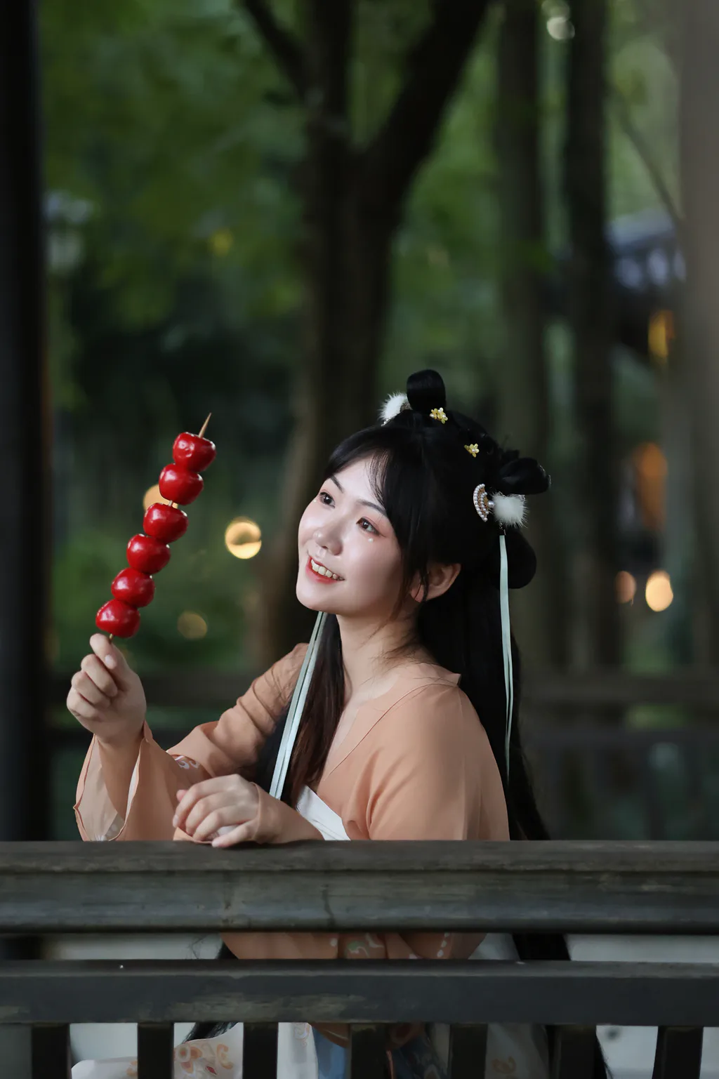 [YITUYU艺图语]2023.02.21 春柳捻纸鸢 栗子蛋糕[20+1P/176MB]插图2