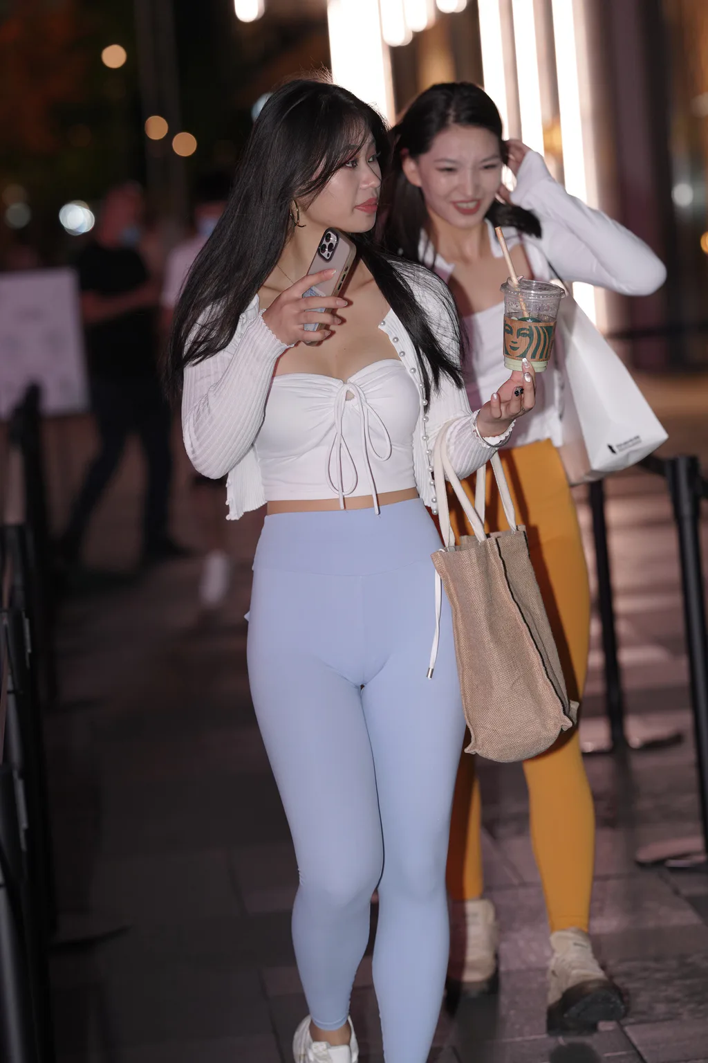 精选街拍作品 NO.6618 活力瑜伽姐妹[70P/120MB]插图2