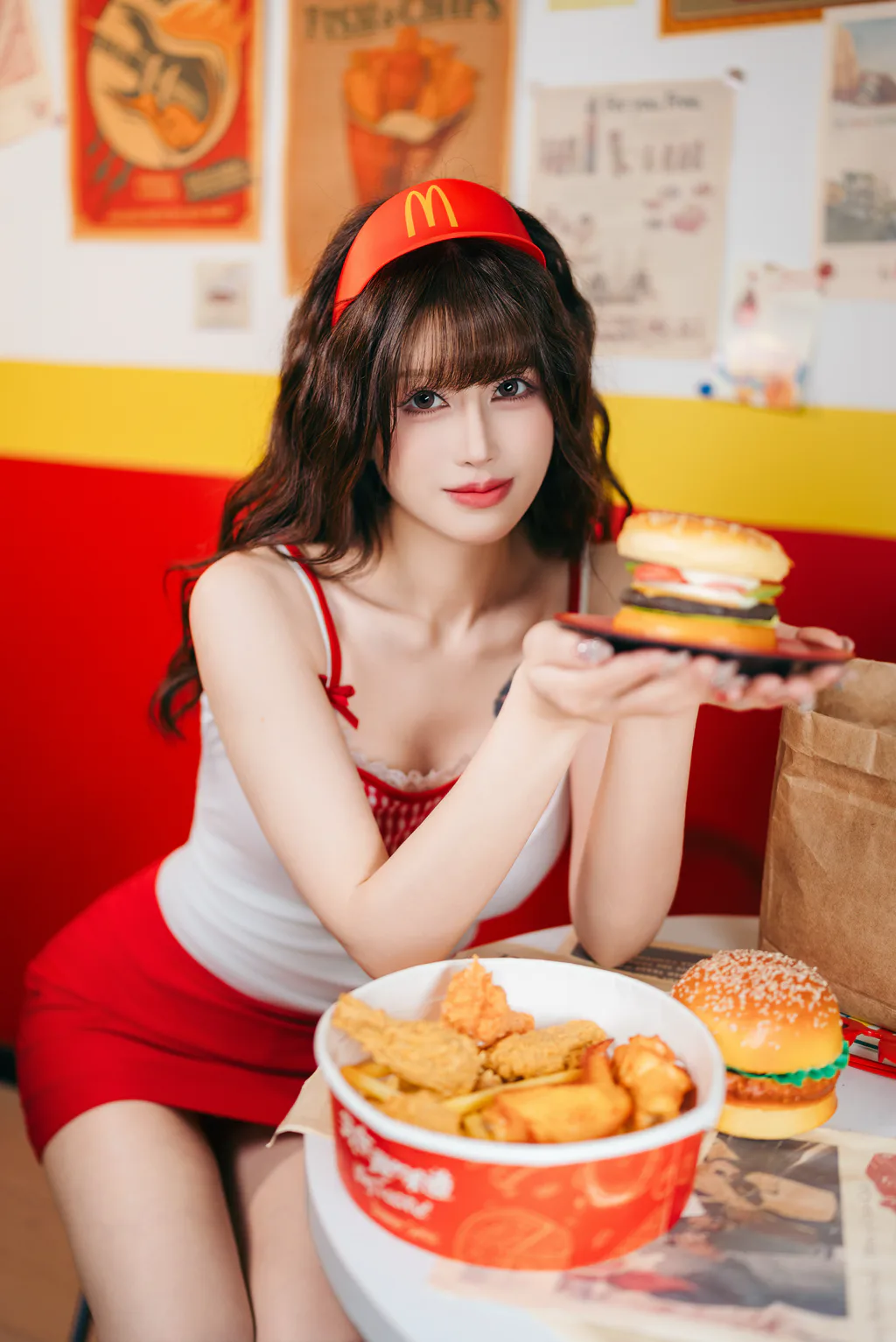 鹿八岁 – 麦门打工日记[17P/490MB]插图