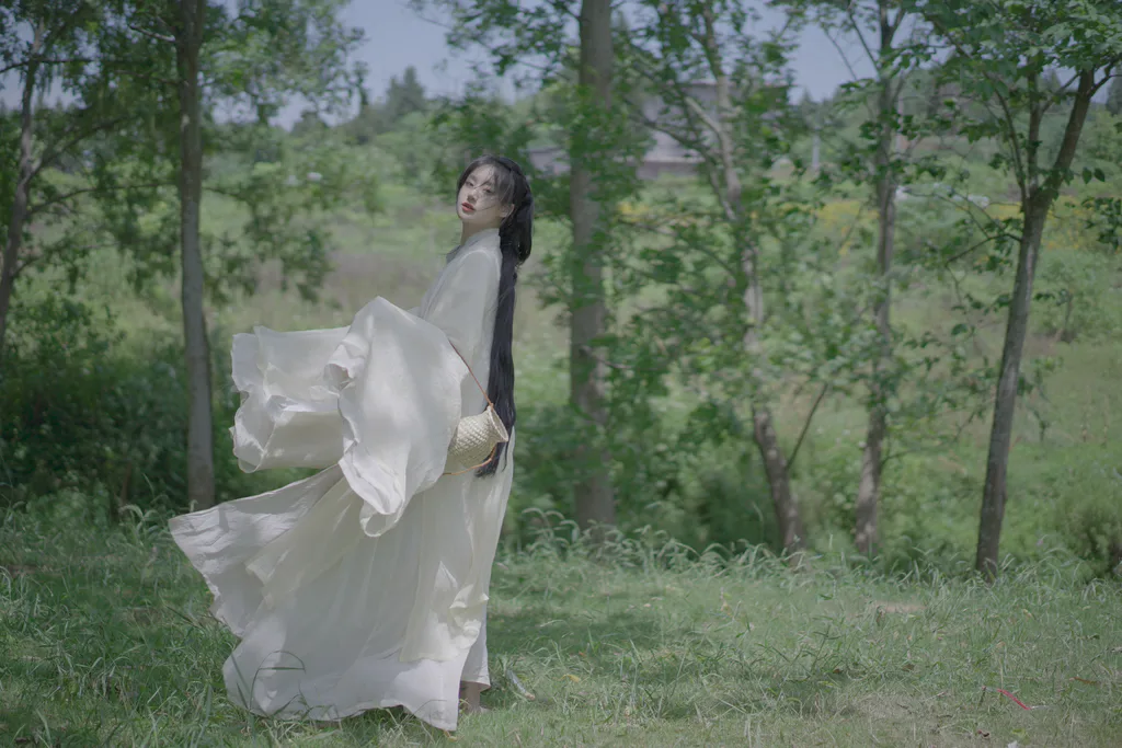 [YITUYU艺图语]2023.03.13 春 银河三千里[22+1P/276MB]插图2