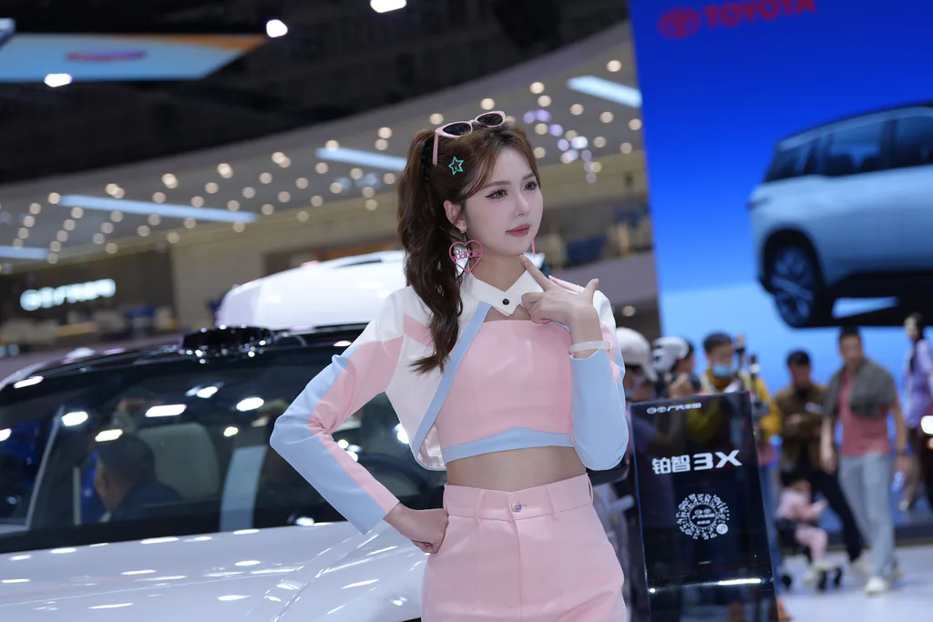 精选街拍作品 NO.6601 粉色系沐沐[33P/28MB]插图2