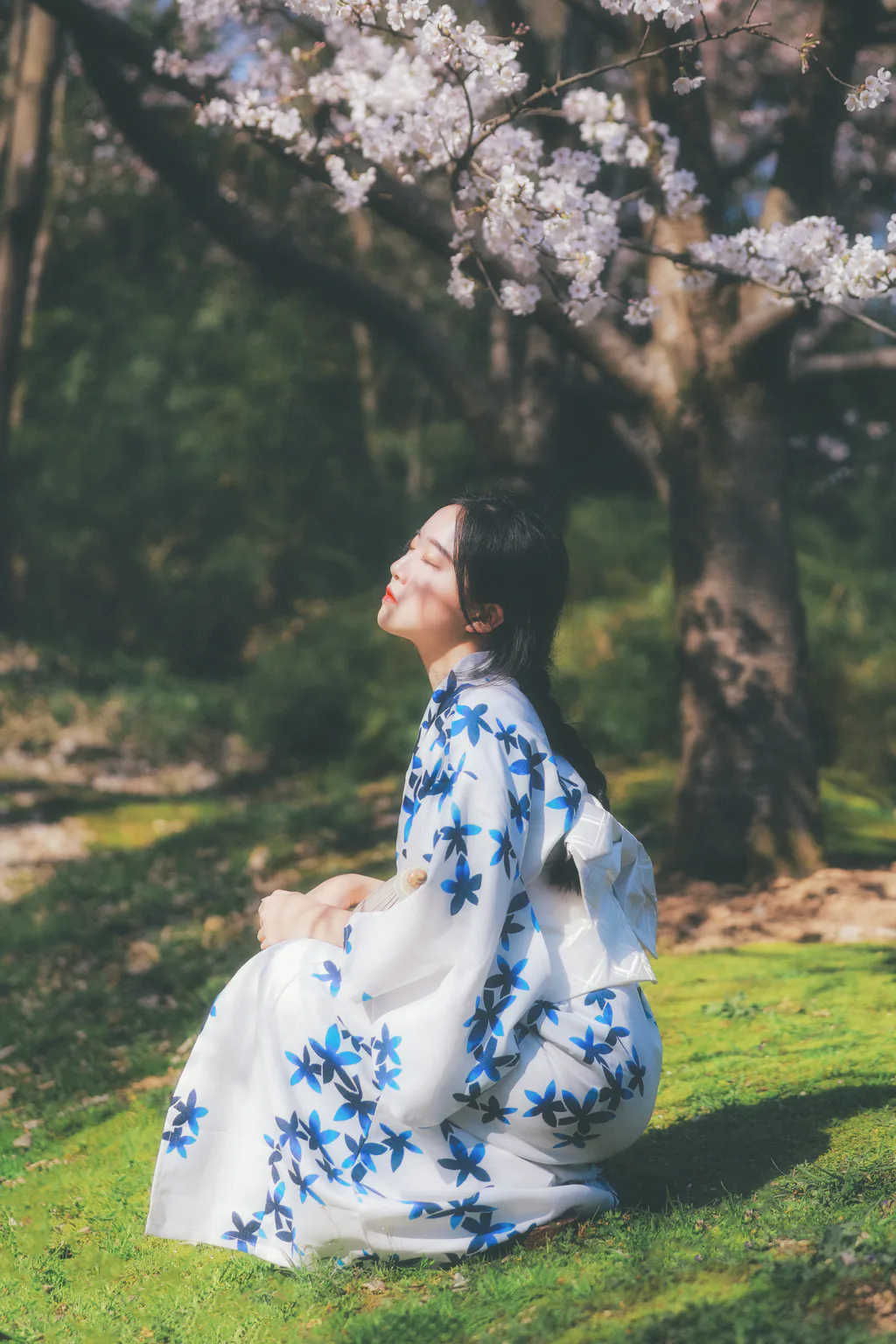 [YITUYU艺图语]2023.03.12 等候春天 知岫[23+1P/344MB]插图1