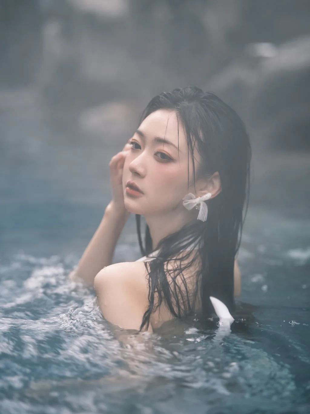 [YITUYU艺图语]2023.03.14 温泉白 飞鸟咕咕-[44+1P/1.28GB]插图