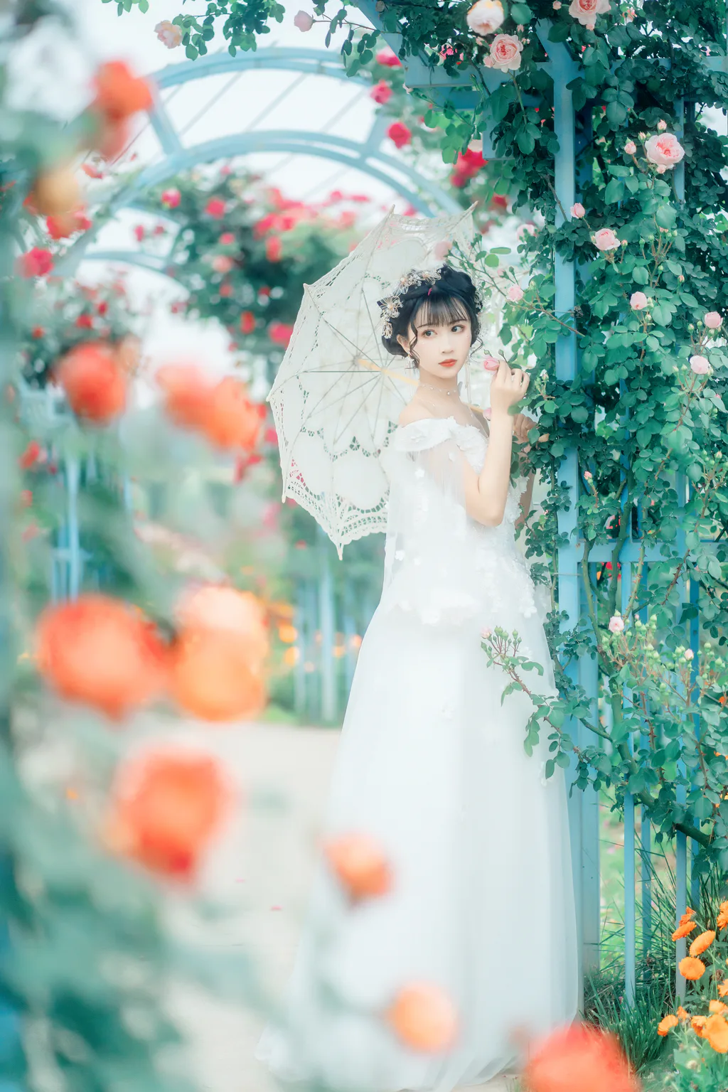 [YITUYU艺图语]2023.02.23 浪漫之花 绮罗生的小苏苏[24+1P/400MB]插图