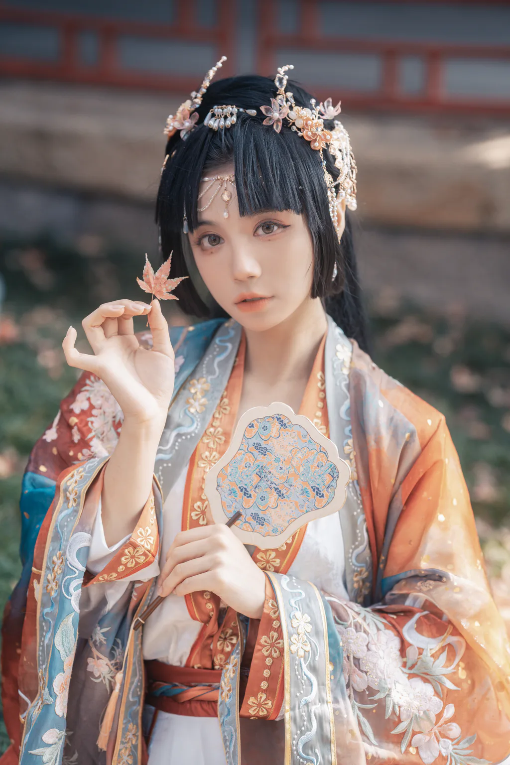 [YITUYU艺图语]2023.02.22 红叶赋 贰加六[25+1P/298MB]插图2