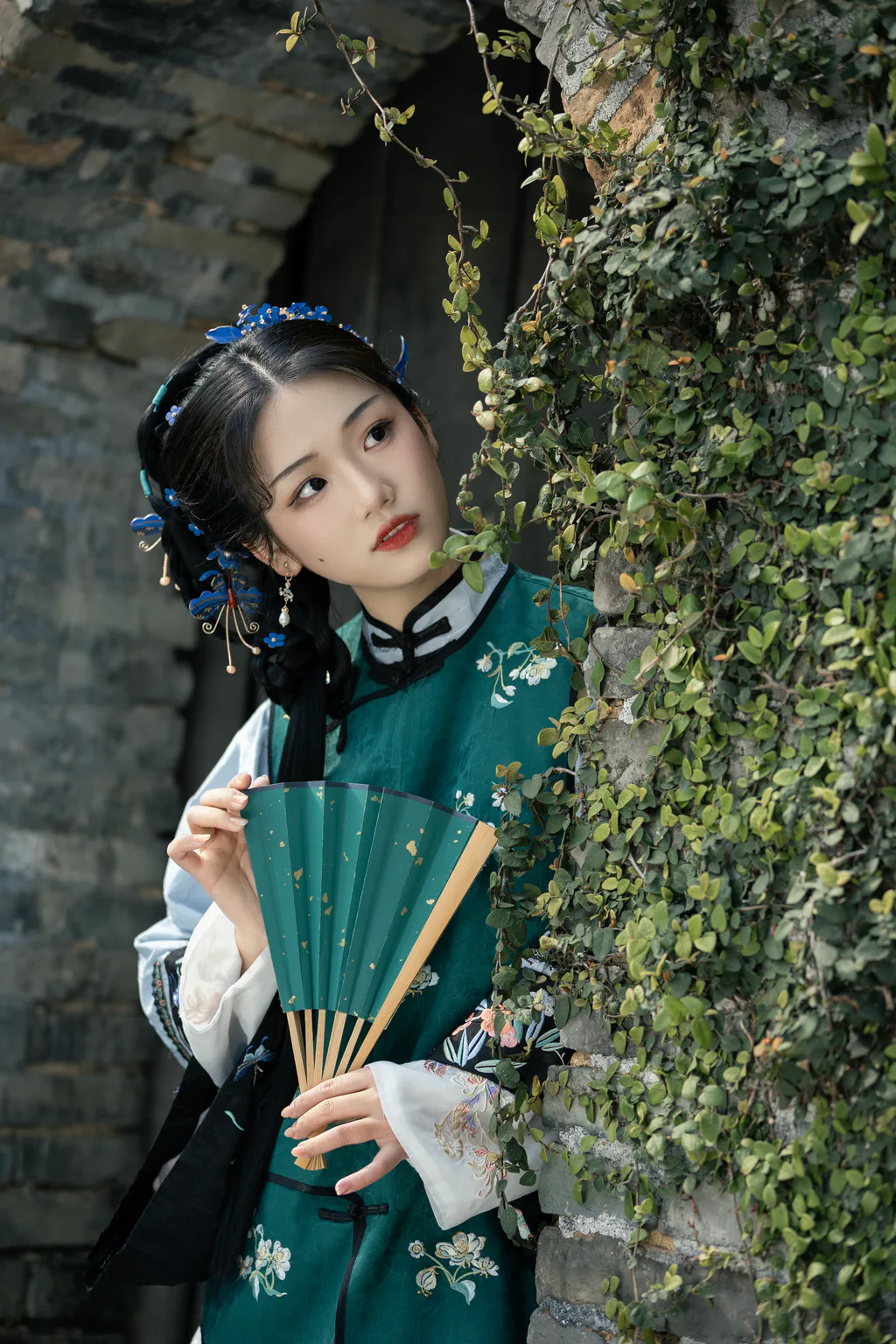 [YITUYU艺图语]2023.03.12 流年 晚江亭[39+1P/438MB]插图