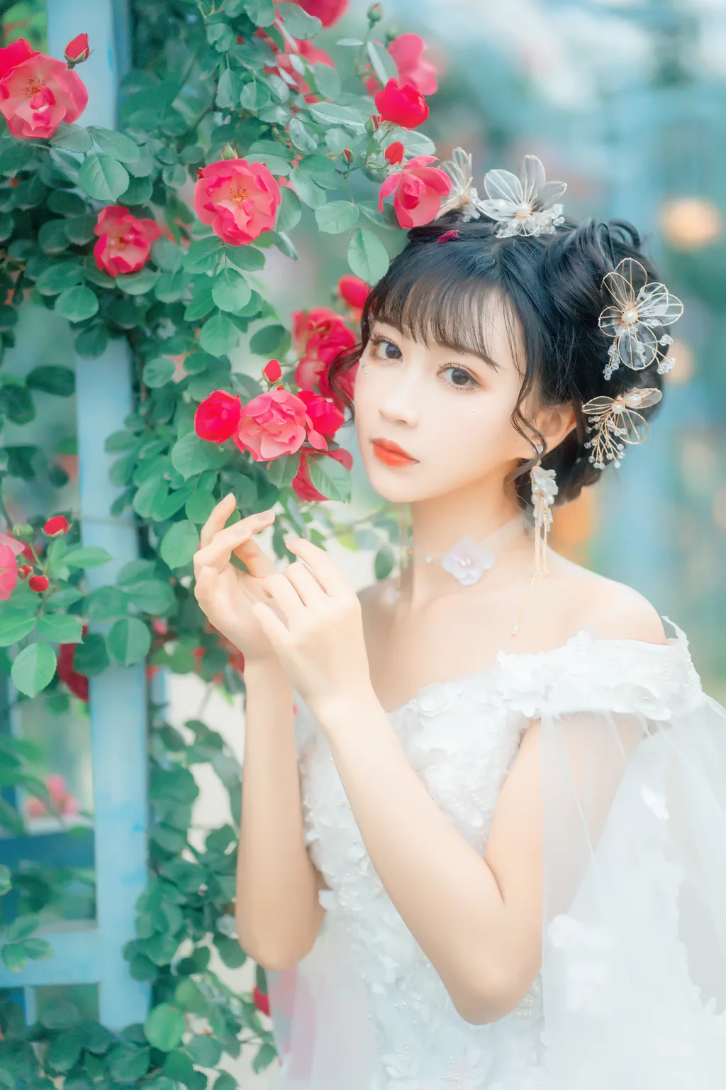 [YITUYU艺图语]2023.02.23 浪漫之花 绮罗生的小苏苏[24+1P/400MB]插图1