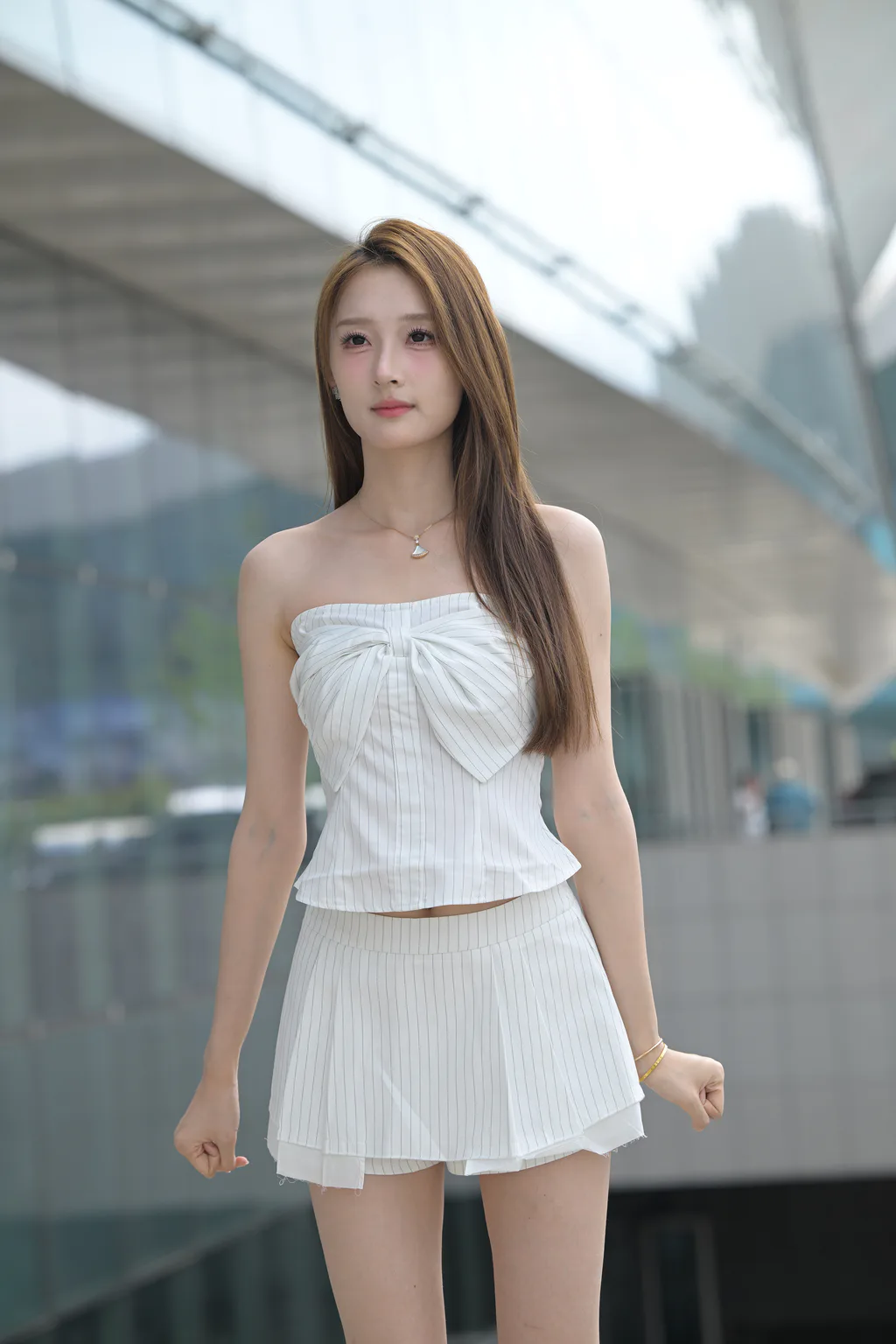 精选街拍作品 NO.6639 小桂圆白裙美腿[161P/177MB]插图2