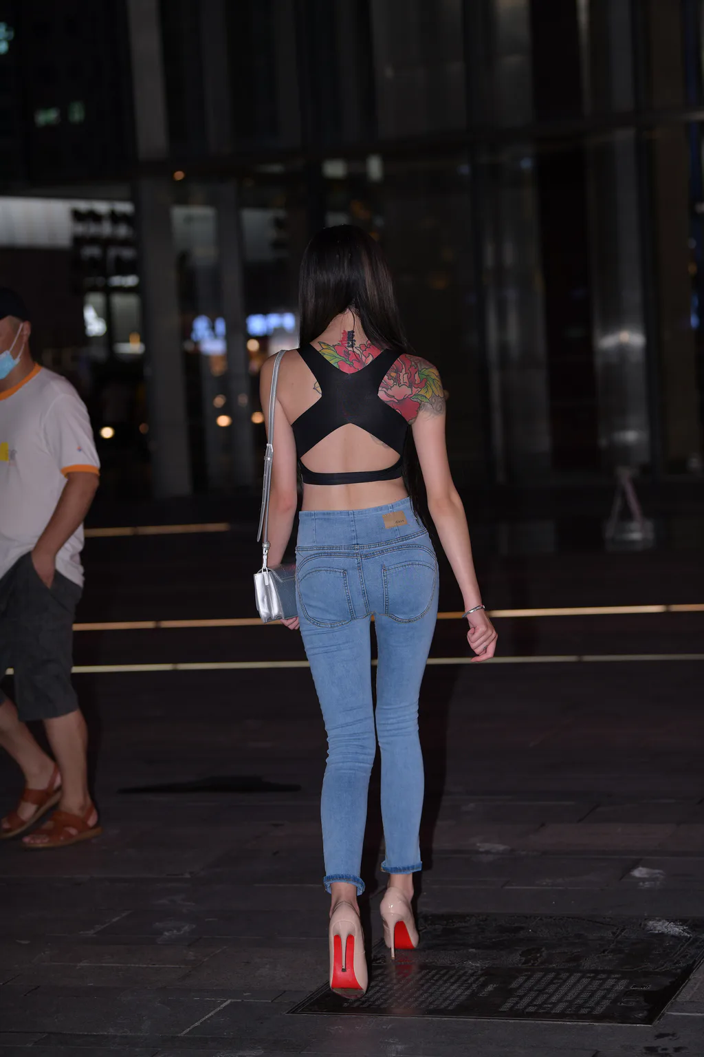 精选街拍作品 NO.6658 铅笔牛仔裤[132P/137MB]插图2