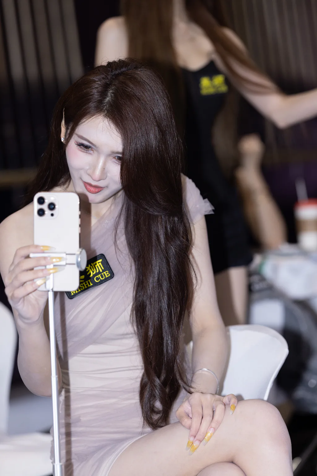 精选街拍作品 NO.6613 网荭车模蔡悦高跟镁足[104P/171MB]插图3