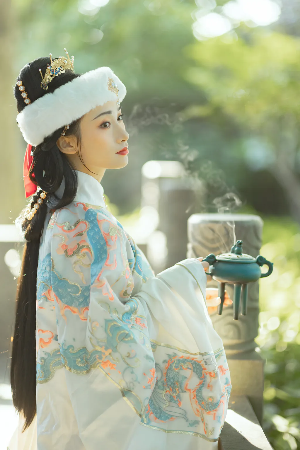 [YITUYU艺图语]2023.03.05 秋游湖心亭 眸小妖[51+1P/474MB]插图1