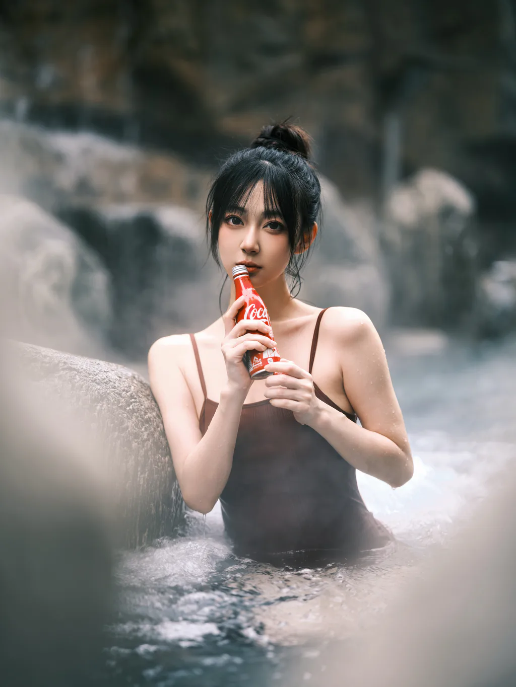 [YITUYU艺图语]2023.03.09 温泉红 飞鸟咕咕-[43+1P/0.99GB]插图1