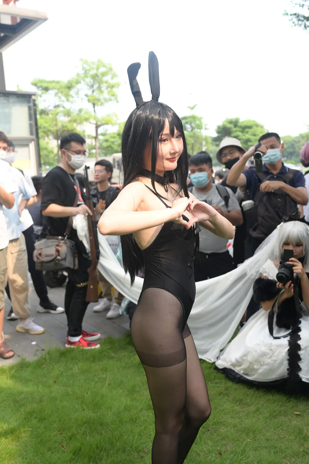 精选街拍作品 NO.6620 可爱黑丝兔[74P/119MB]插图1