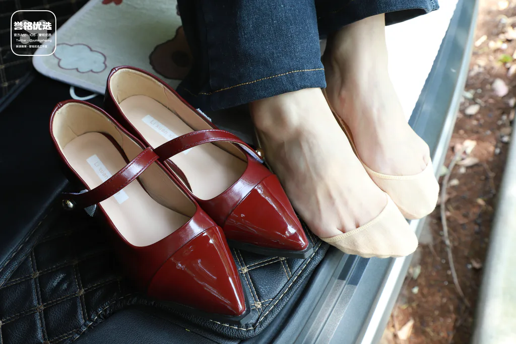 [誉铭传媒]袜足摄影 2024年《微信会员群5》[95P/1V/1.96GB]插图3