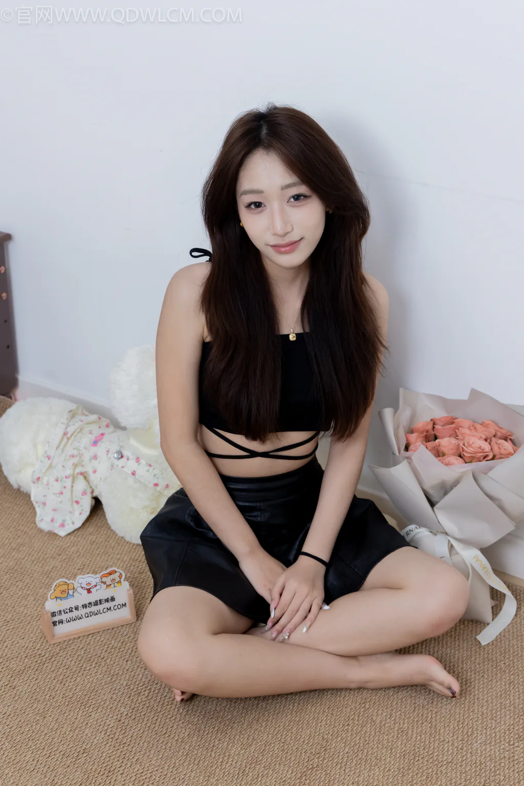 勿恋传媒 NO.2620 半夏-高跟凉鞋、薄灰丝、裸足[171P/1V/8.56GB]插图