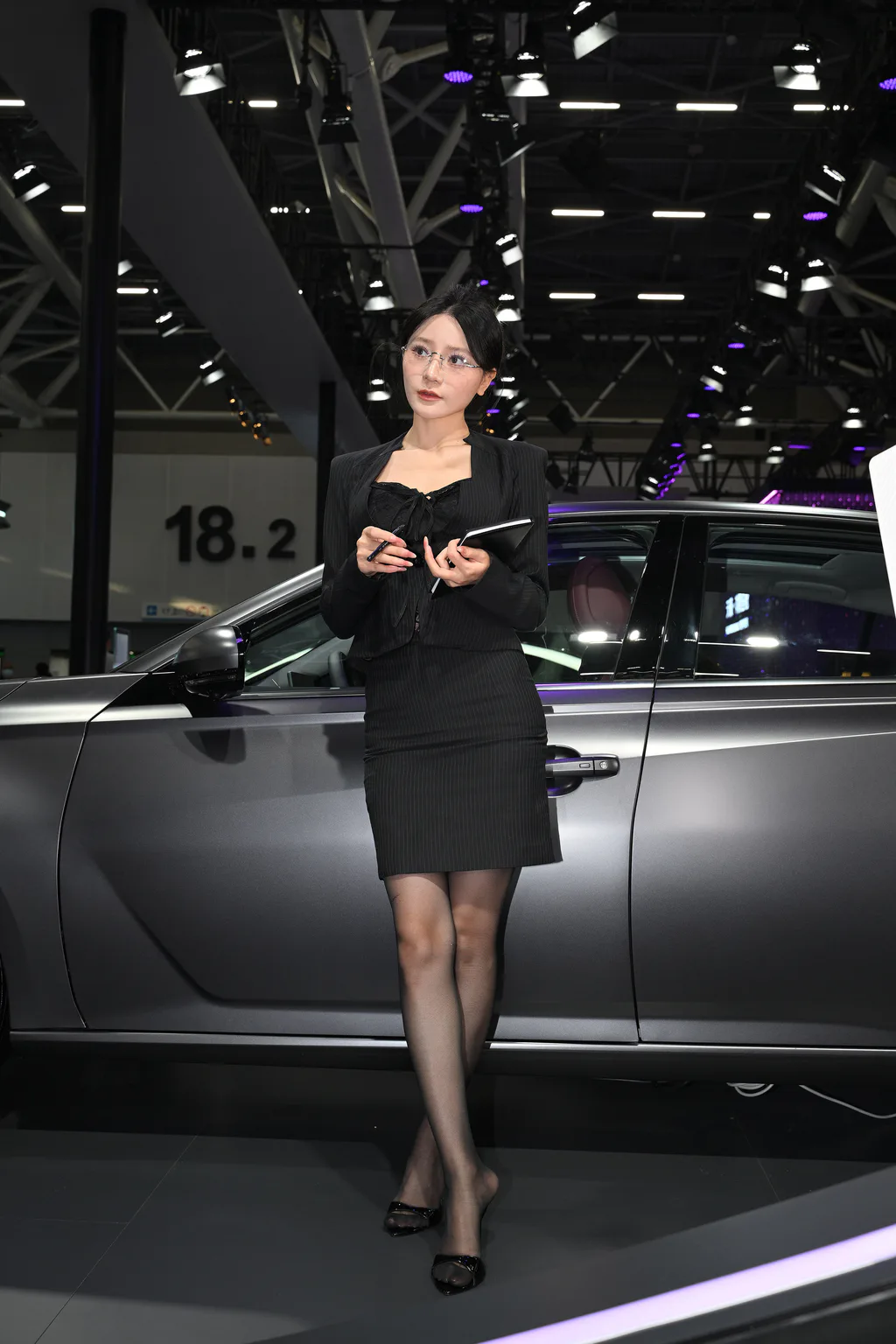 精选街拍作品 NO.6622 你的小君黑丝至服[136P/188MB]插图