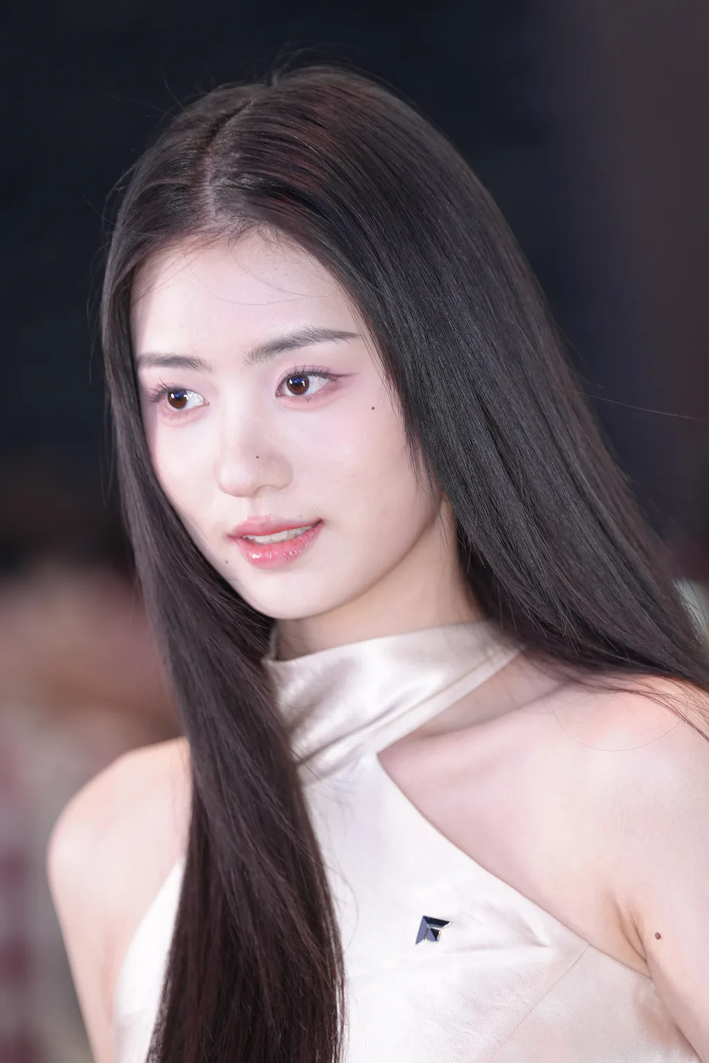 精选街拍作品 NO.6681 长裙气质周周酱[126P/108MB]插图