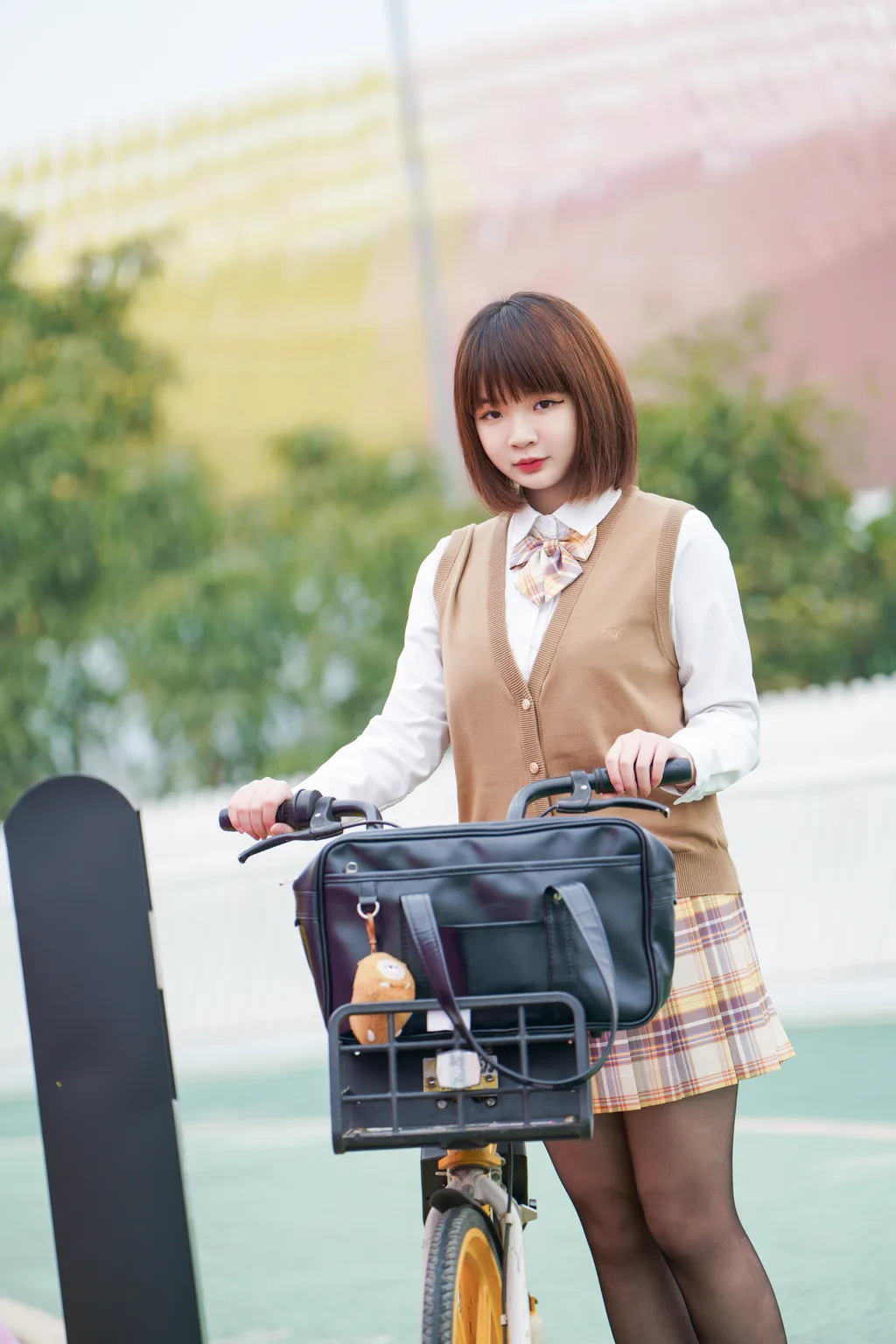 [YITUYU艺图语]2023.03.03 马卡龙骑手 中亦[20+1P/613MB]插图3