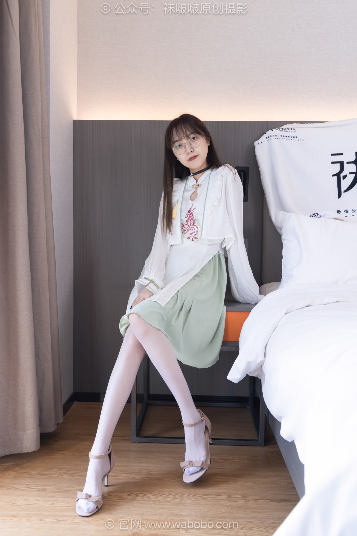 袜啵啵674期：稚予-花絮版 [145P/1V/5.18GB]插图