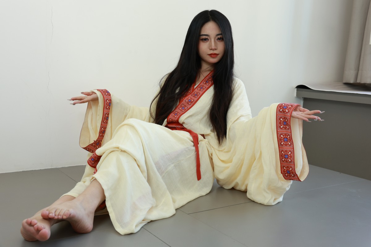 绮梦摄影36期：雨薇-无印珍藏版 [371P/1V/4.74GB]插图1