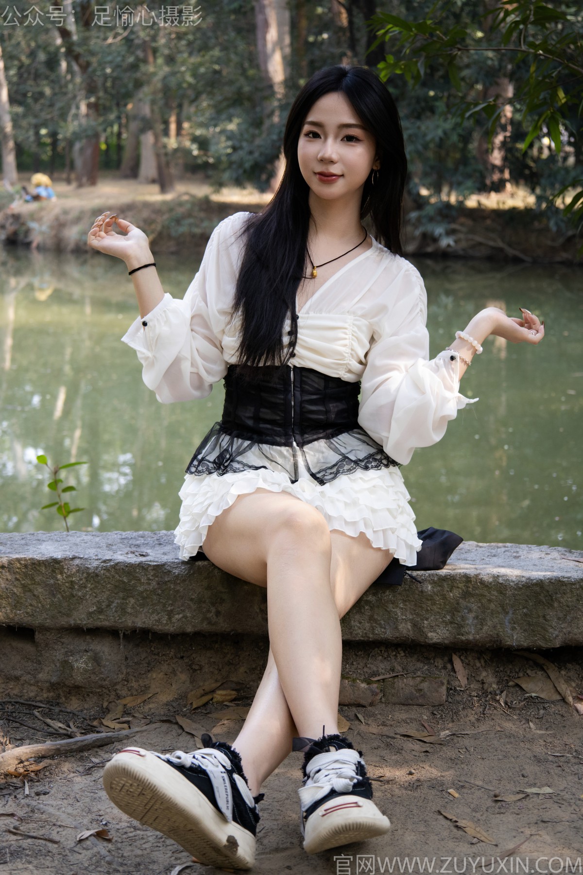 足愉心摄影104期：小雅-完整版 [115P/2V/12.62GB]插图2