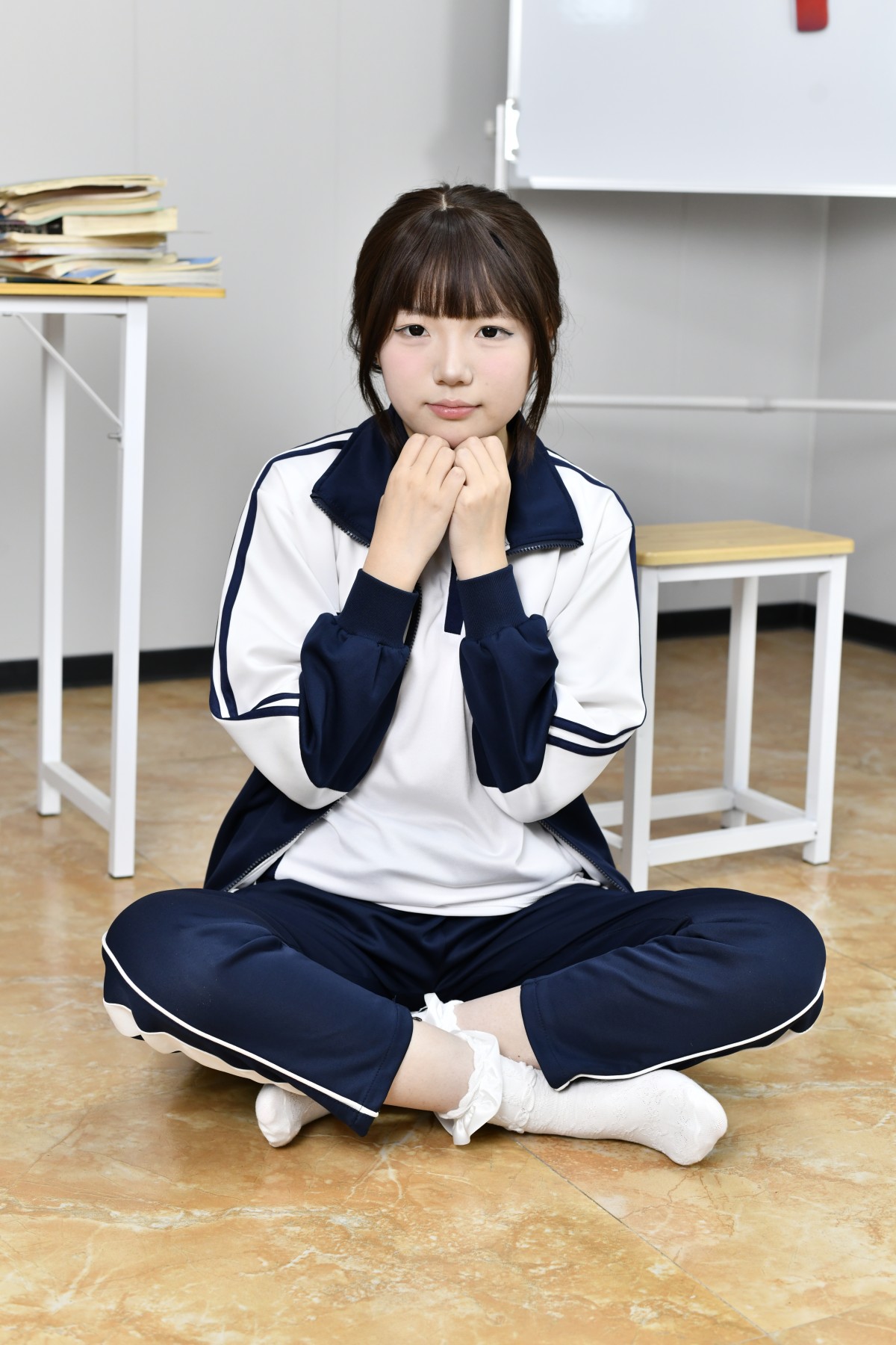 爱月下693期：泡芙-无水印版 [597P/1V/17.63GB]插图3