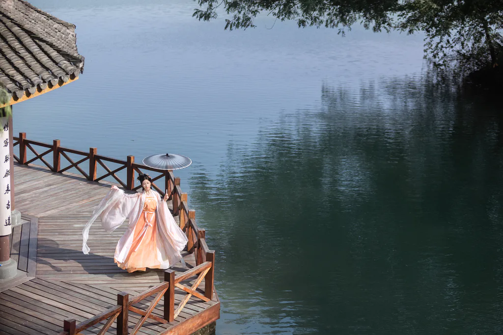 [YITUYU艺图语]2023.03.03 秋风辞 一只阿梦崽[53+1P/475MB]插图2