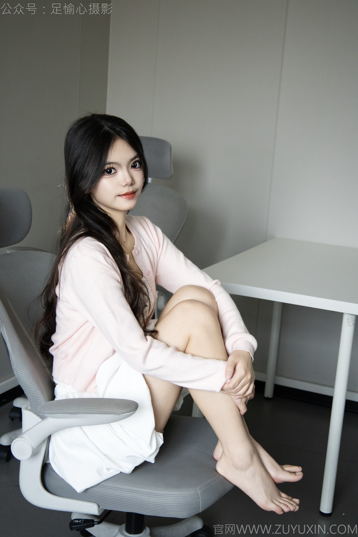 足愉心摄影108期：杏子-完整版 [120P/2V/3.76GB]插图5