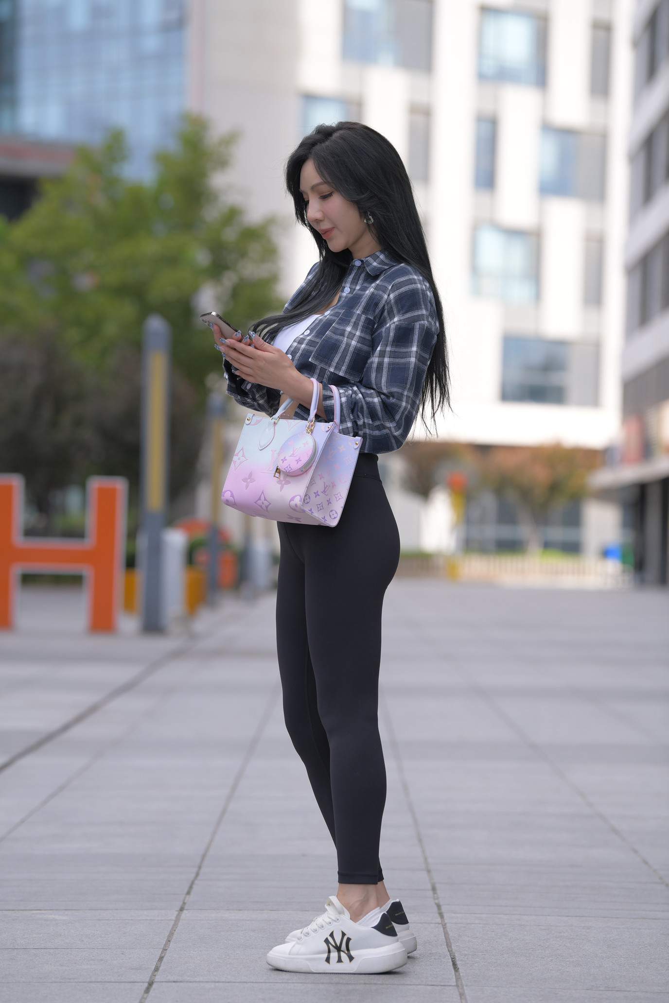 魔镜街拍黑色瑜伽裤镁钕[671P/3V/35.5G]插图2