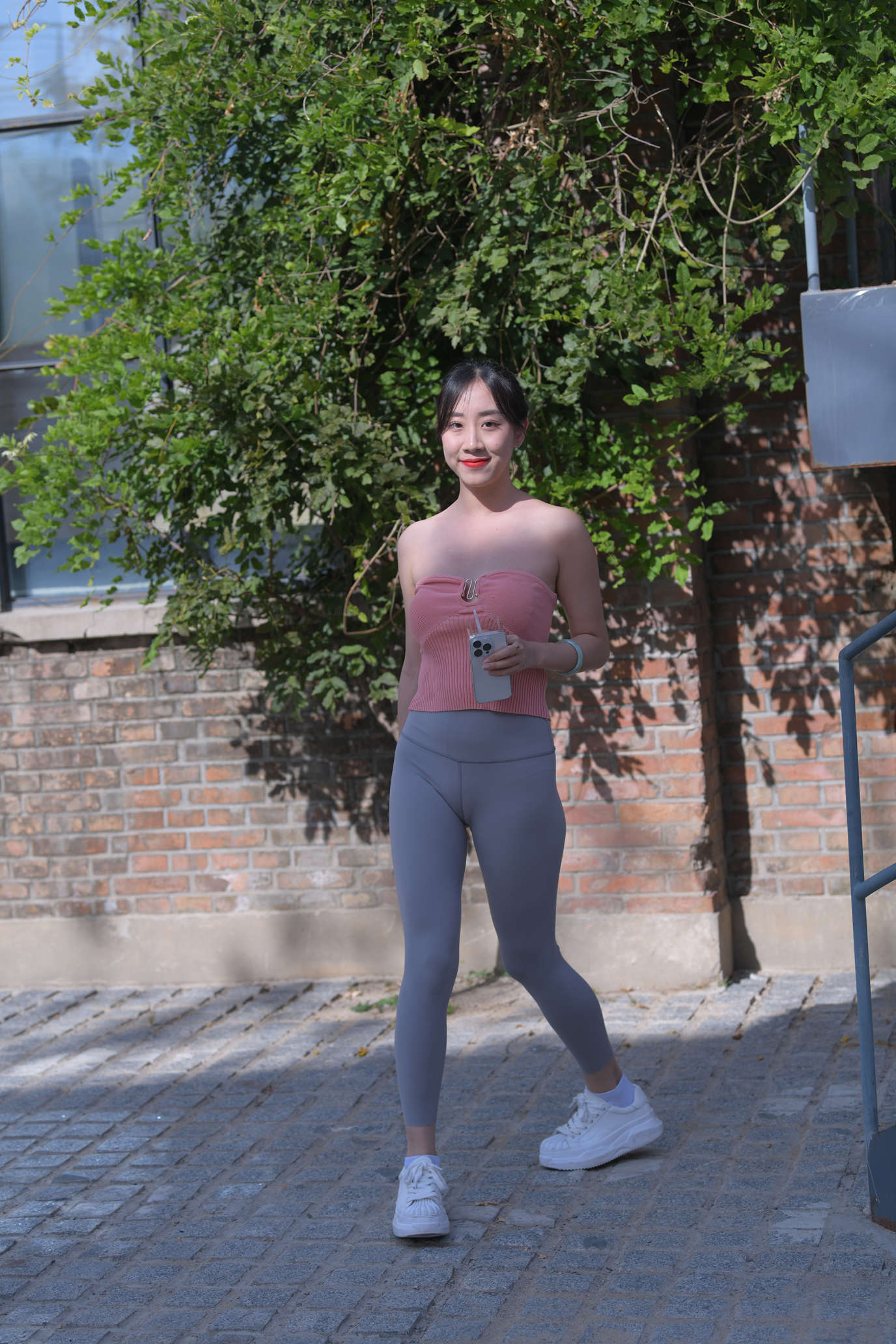 魔镜街拍相逢的孤岛[522P/1V/25.8G]插图4