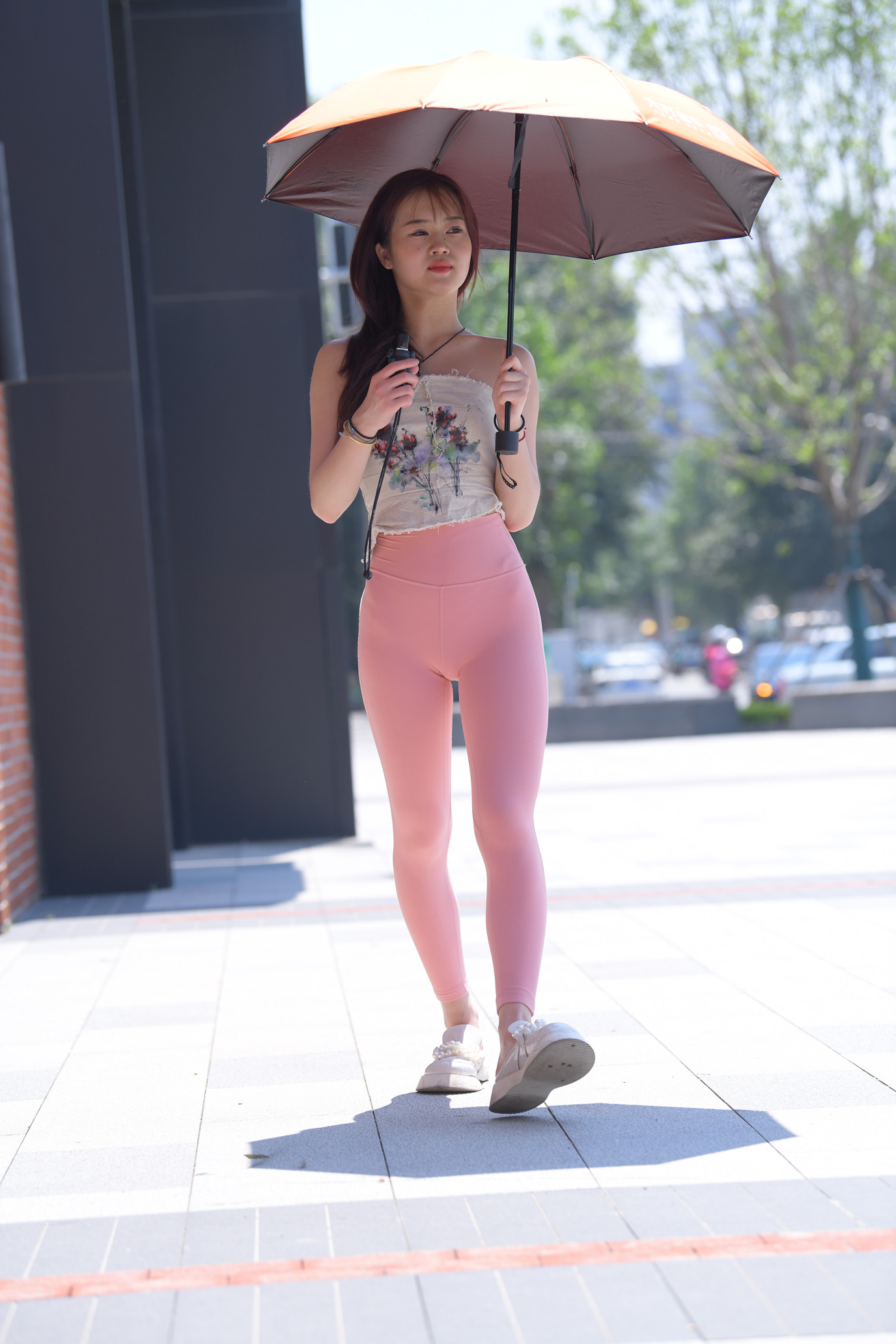 魔镜街拍1284-灵动的粉裤美眉[750P/2V/28.4G]插图4