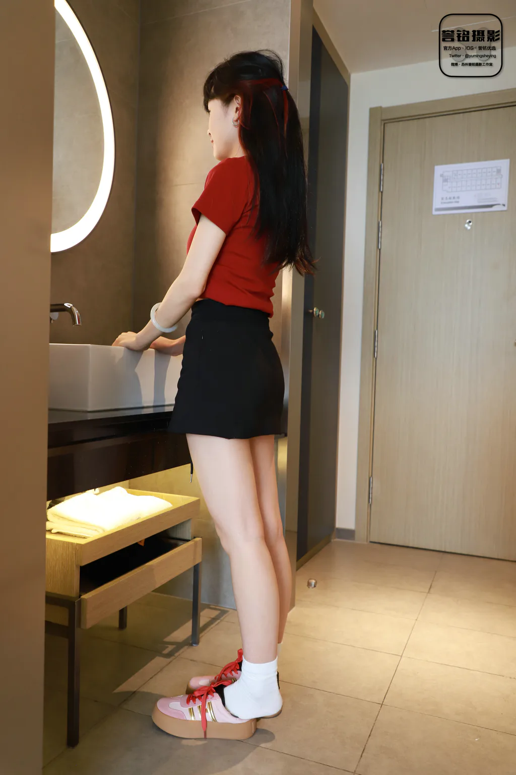 誉铭优选 2023-微信客户群10 套图视频[90P/1V/1.36G]插图3