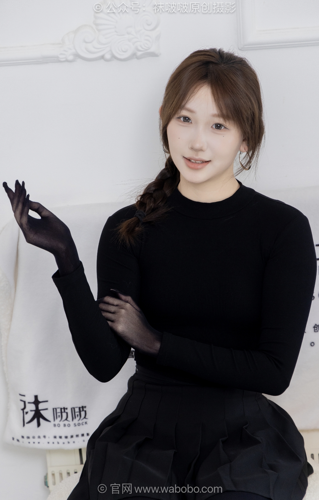 袜啵啵668期：香菜-平底鞋、厚黑丝五指袜、黑丝手套花絮版[179P/1V/6.84GB]插图1