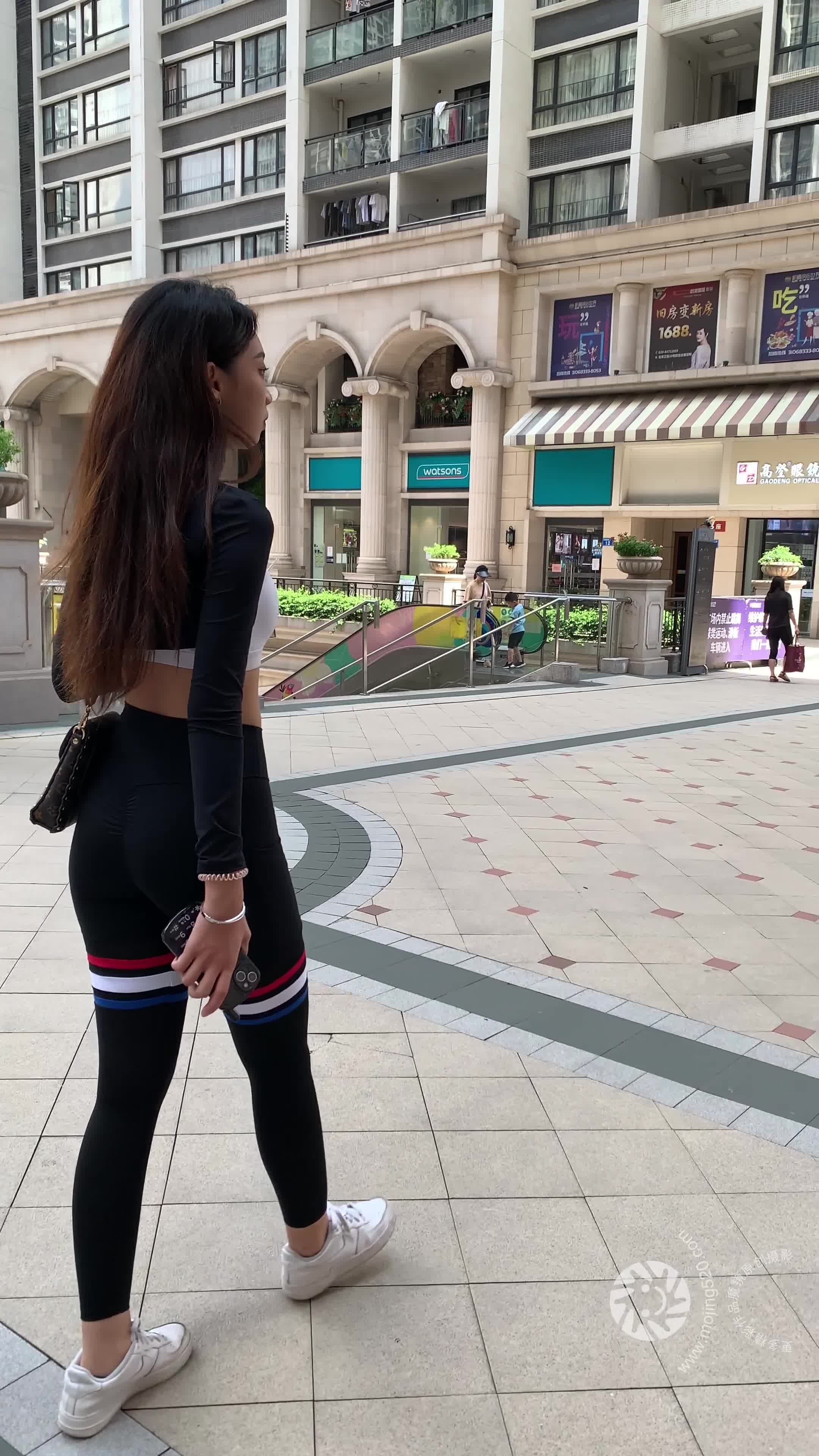 魔镜街拍1301黑色瑜伽裤镁钕[1V/10.9G]插图6