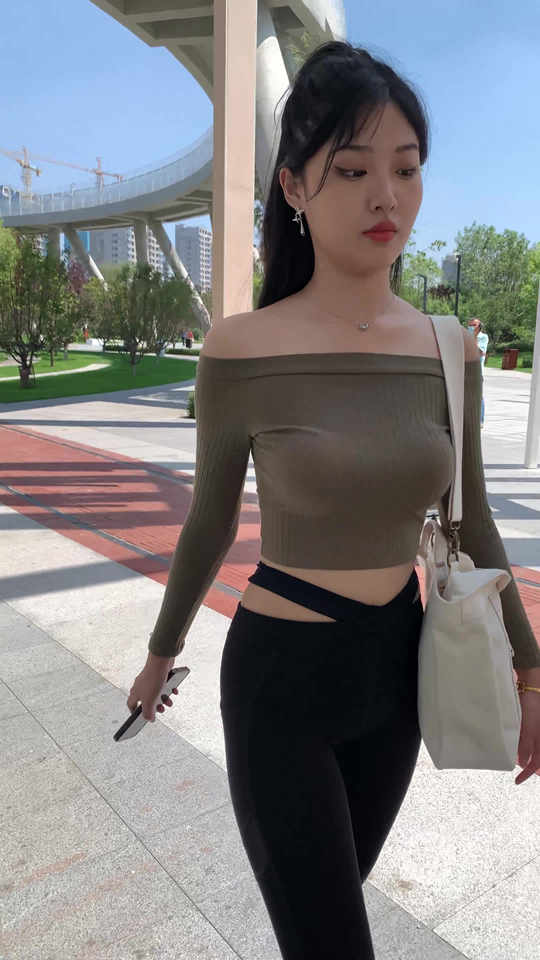 魔镜街拍1299-半度微凉[1V/8.97G]插图4