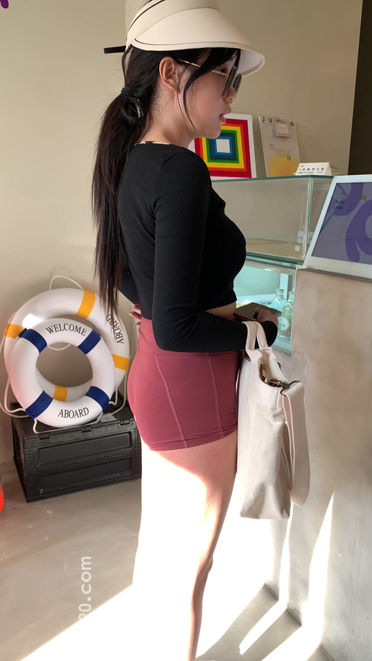 魔镜街拍仅身短裤镁钕[2V/21.2G]插图2