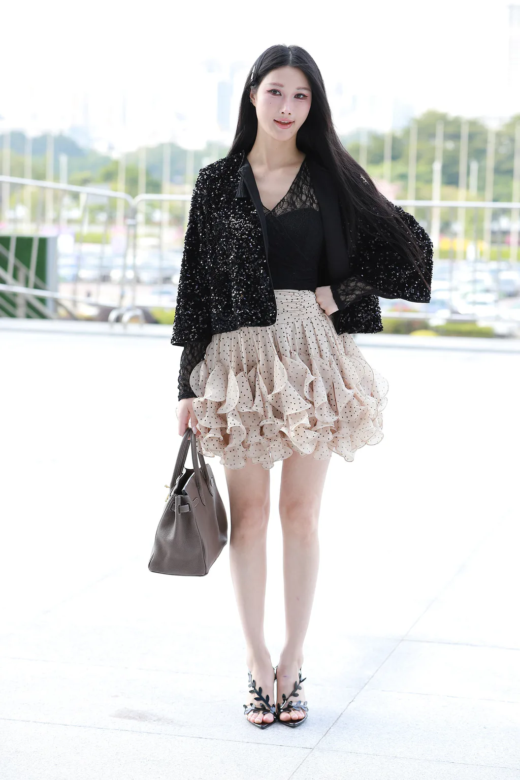 精选街拍作品 NO.6705 美腿网荭小解解夏溪[97P/97MB]插图1