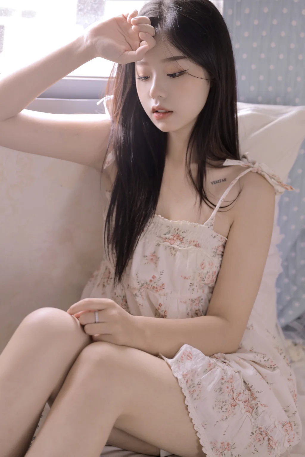 [YITUYU艺图语]2023.03.18 碎花女孩 丽丽[24+1P/164MB]插图3