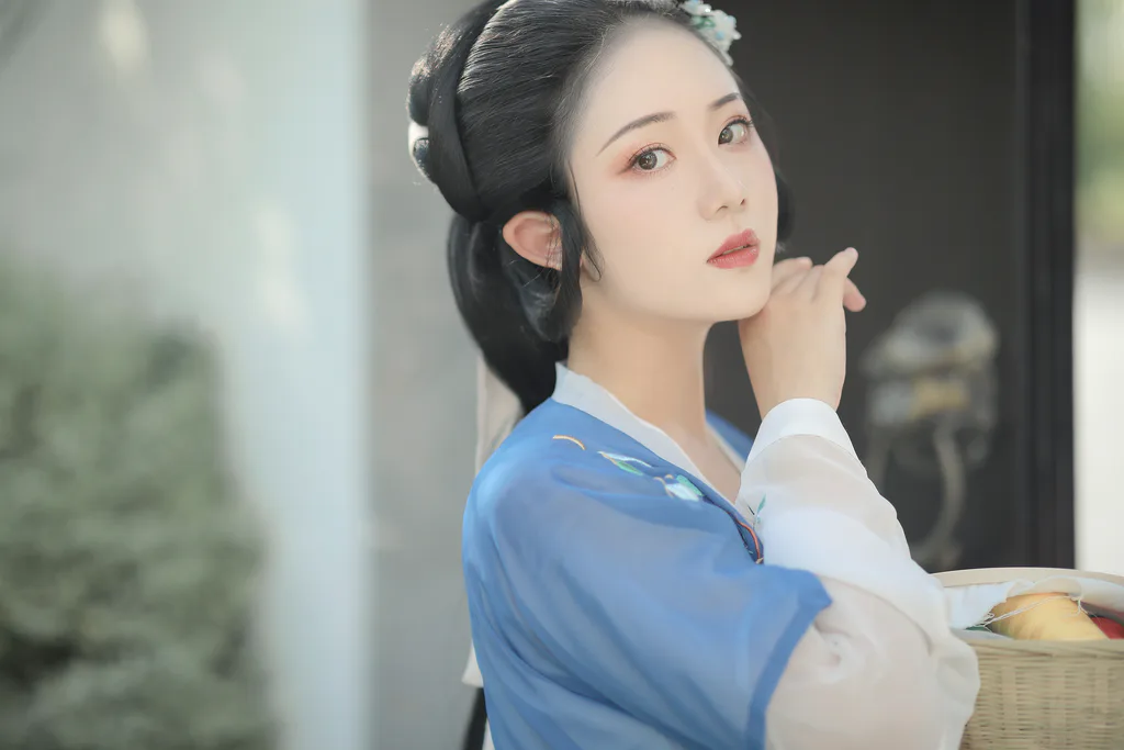 [YITUYU艺图语]2023.04.08 鸳鸯绣 沉诗思[21+1P/420MB]插图