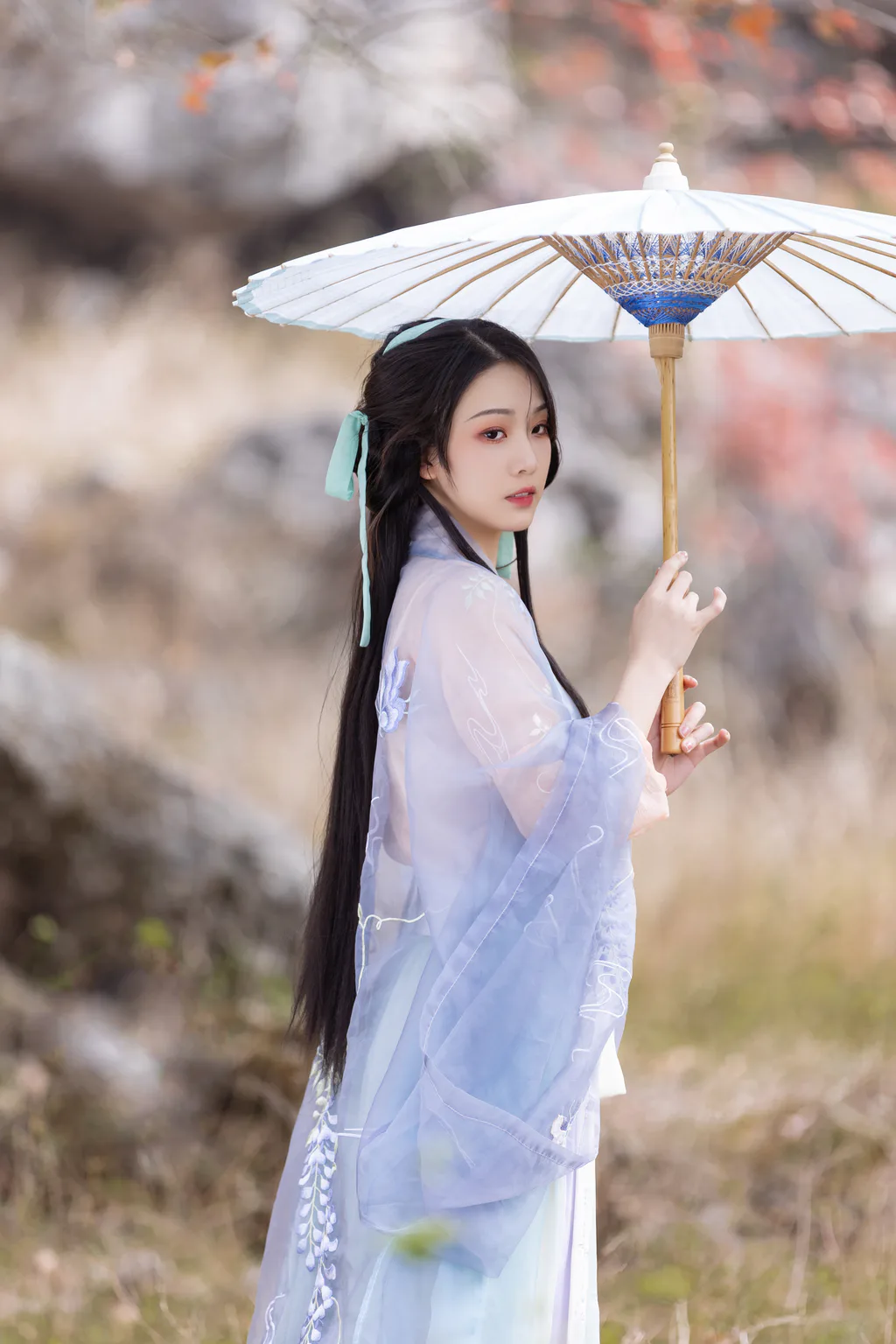 [YITUYU艺图语]2023.03.25 又一秋 芝芝琪[22+1P/249MB]插图