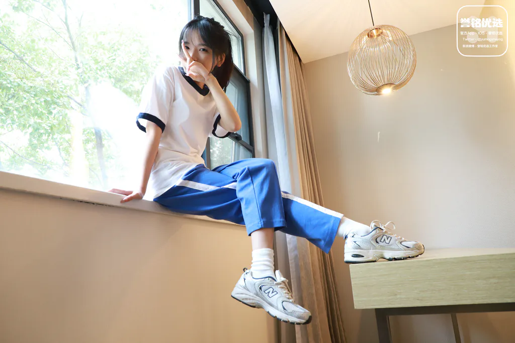 [誉铭传媒]袜足摄影 2024年《秋季新品》[100P/1V/2.47GB]插图1