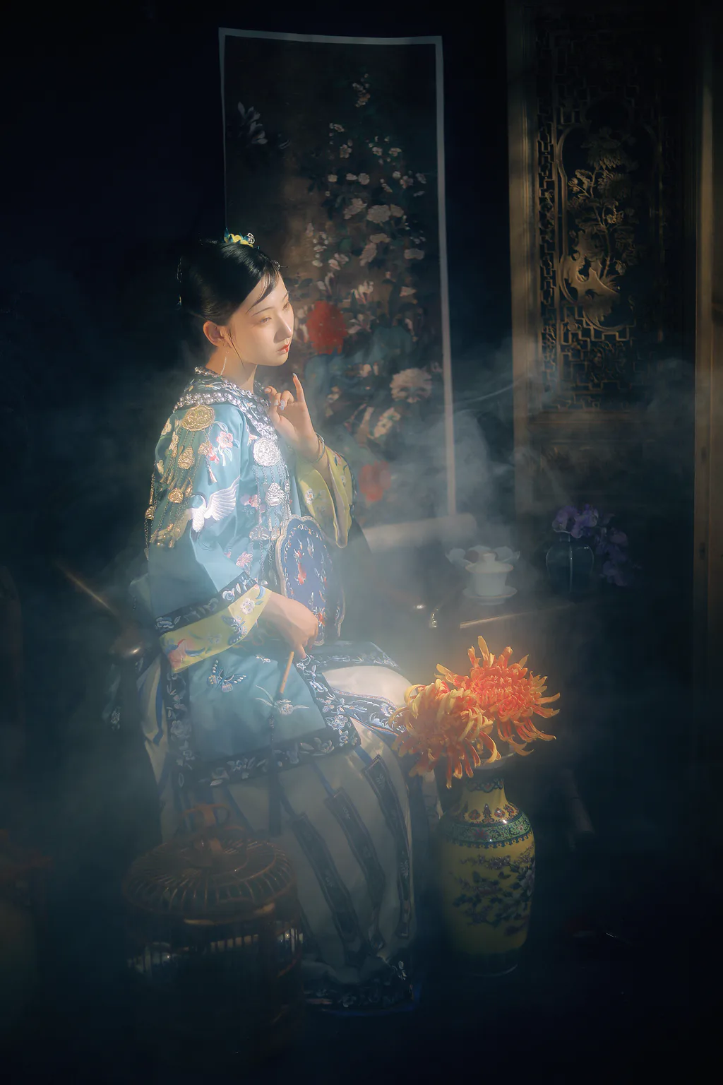 [YITUYU艺图语]2023.04.12 笼中雀 微渺miroky_ [22+1P/501MB]插图