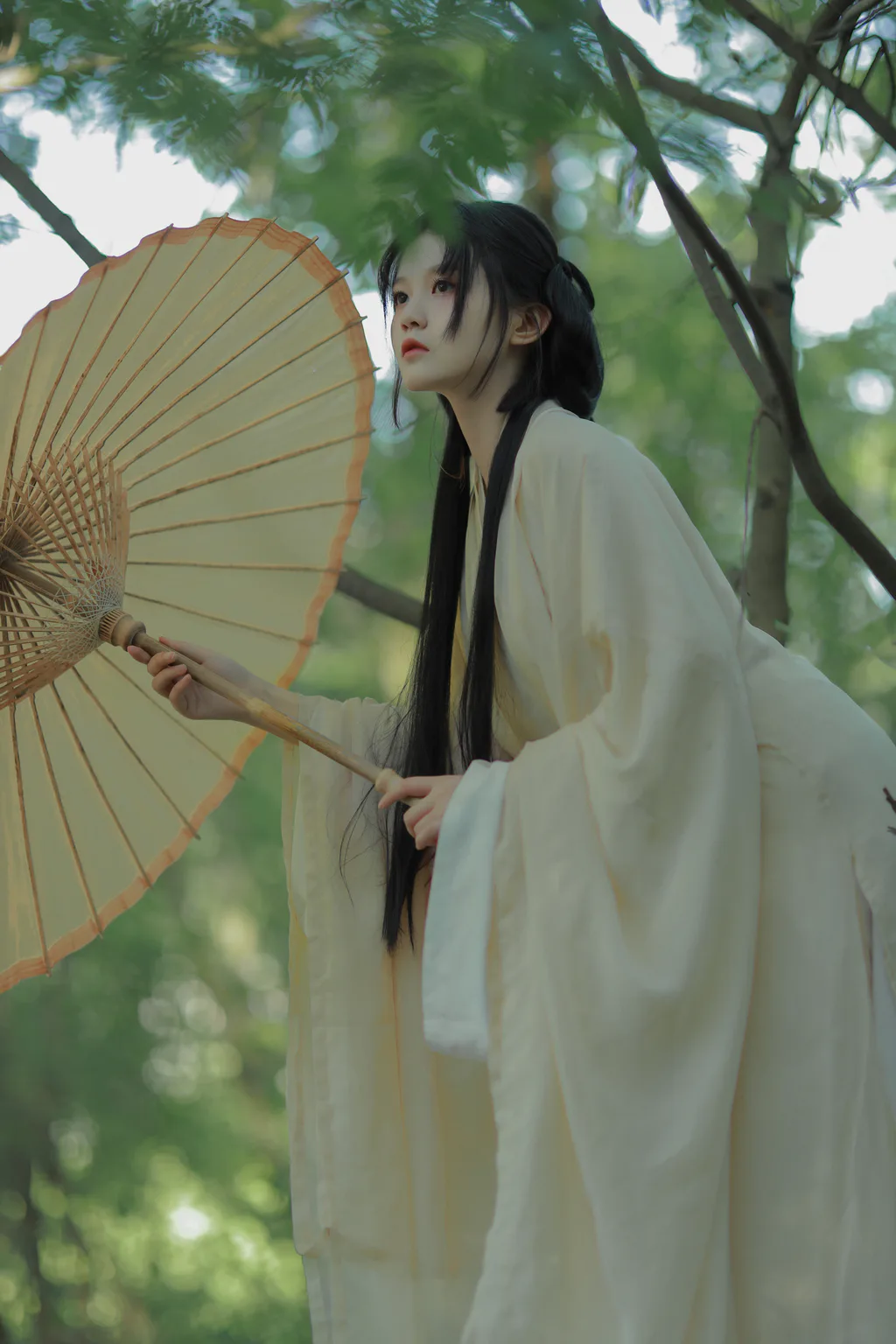 [YITUYU艺图语]2023.04.09 清冷感汉服写真 wenyujia[24+1P/209MB]插图